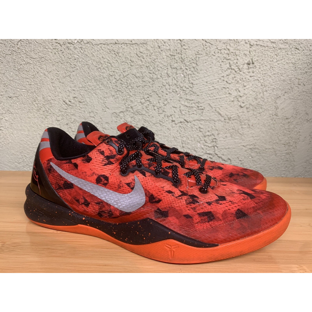 Nike Kobeโ 8 VIII System Challenge Sz 11 Red Silver Orange 555035-600
